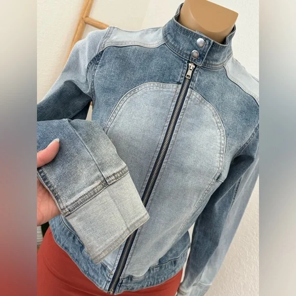 NWT Women's Denim Racing Jacket - Wild Fable - Picture 4 of 8